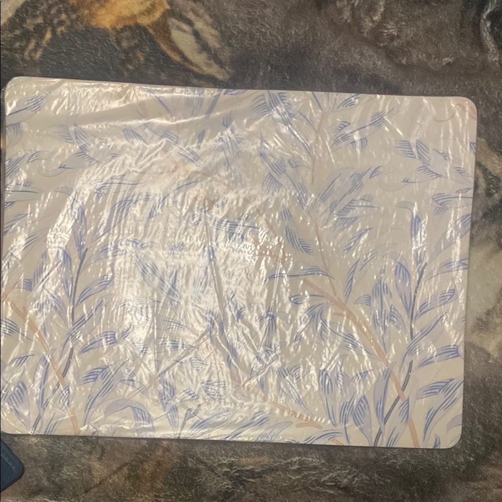 Floral Pattern Placemat